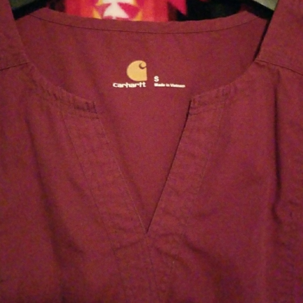 Scrub top - Picture 2 of 4